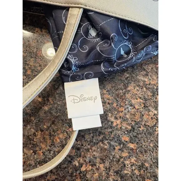 Disney Cinderella Silver Tote A Dream is a Wish Excellent Condition - Picture 7 of 9